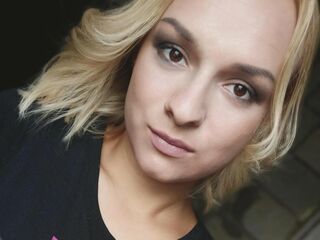 NellieLynn's Live show cam Profile Image