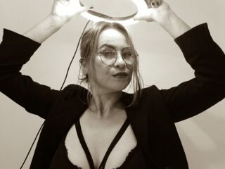ScarletHanistom's Cam sex Profile Image